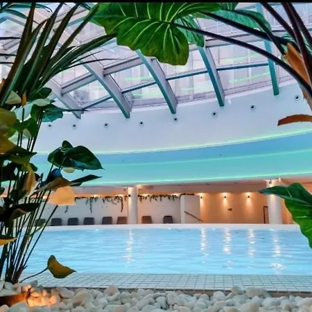 Hanza Tower Center Spa & Jacusi & Pool شتشيتسين